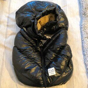 7A.M. car seat cocoon